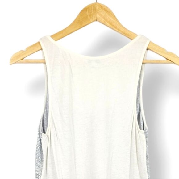 Vintage 90s Y2K Express Textured Silver Metallic Jersey Knit Tank Top Size Small - Picture 5 of 7